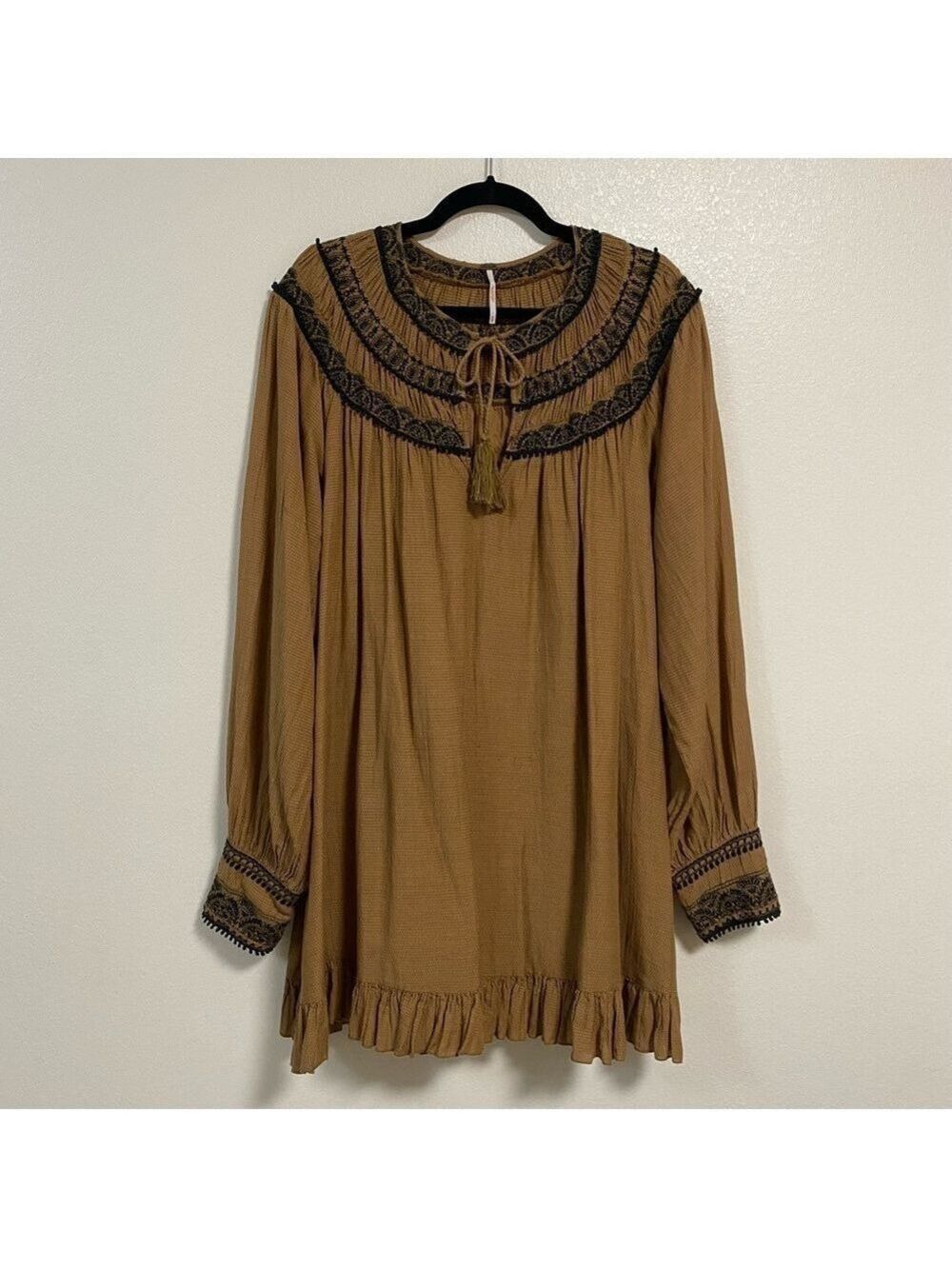 Free People Dress Women’s size Medium Camel Brown Erin Neutral Combo Mini Dress